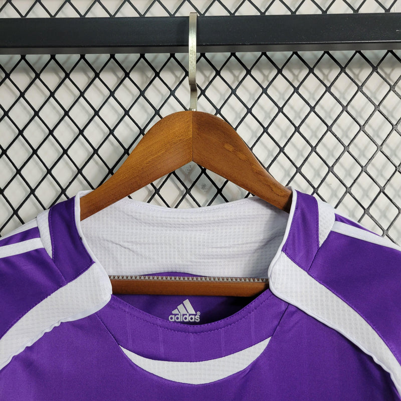 Camiseta Retro Real Madrid Morada 06/07