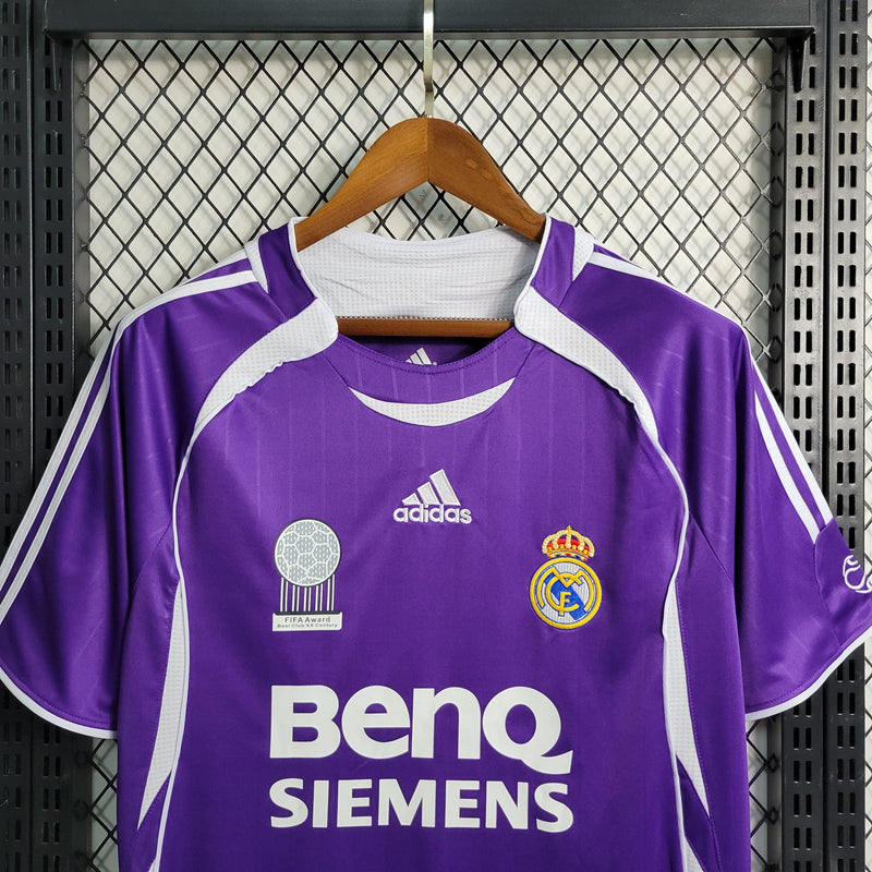 Camiseta Retro Real Madrid Morada 06/07