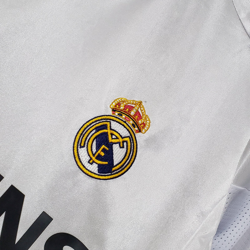 Camiseta Retro Real Madrid 04/05