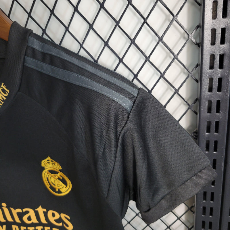 Conjunto Niños Real Madrid Tercera Equipación 23/24 + 5 REGALOS 🎁