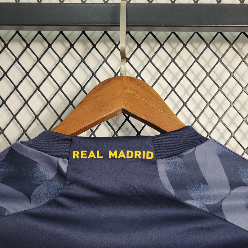 Camiseta Real Madrid Segunda 23/24 + Parches Champions League y Mundial